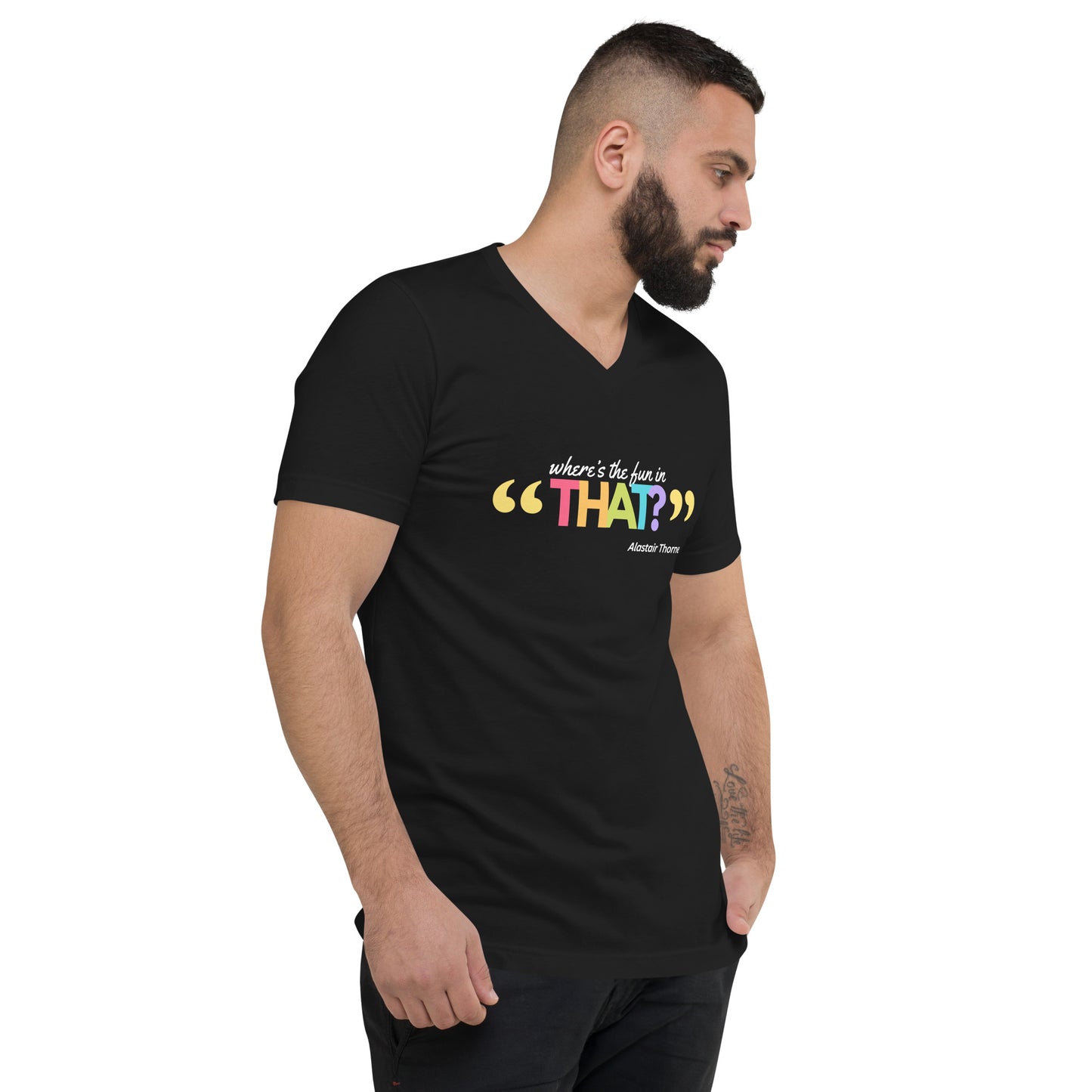 Alastair Zitat - Unisex T-Shirt mit V-Ausschnitt